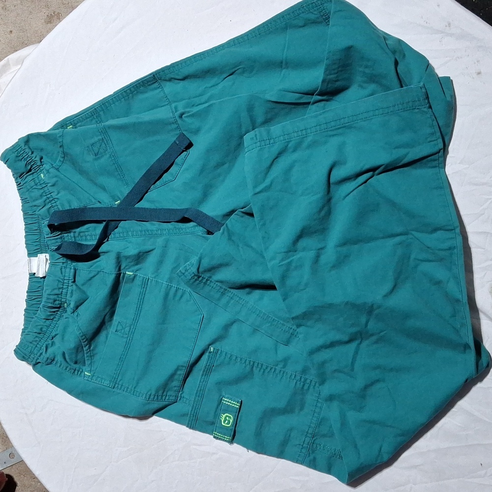 Spread Good Cheer Scrub Pants